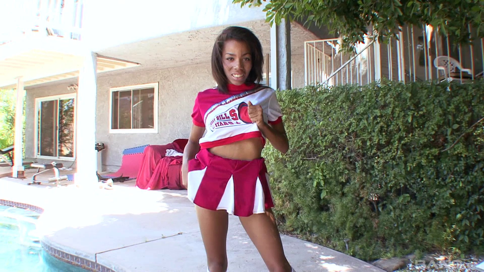 Beautiful Lauren Lesley Is A Cheerleader Who Loves Getting Stuffed